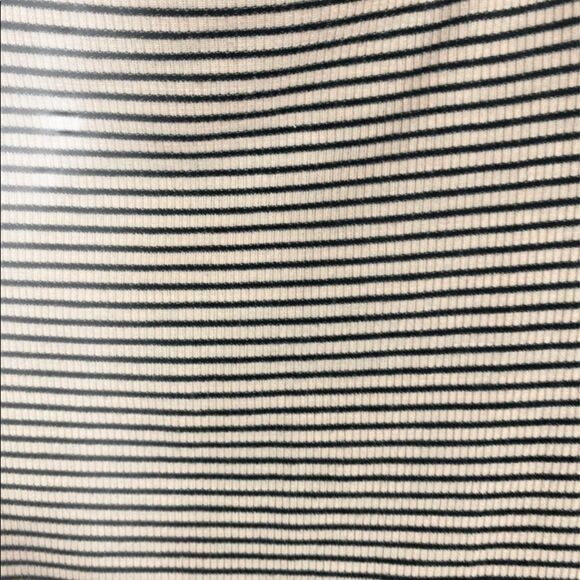 - Fab’rik Women’s Cold shoulder top size Sma… - Picture 5 of 8